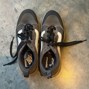 Vans Ultracush skate shoes